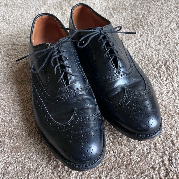 Allen Edmonds Chester size 8 C - Picture 2 of 5